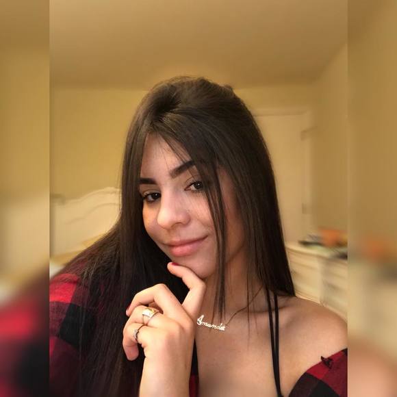 amanda_barcelos